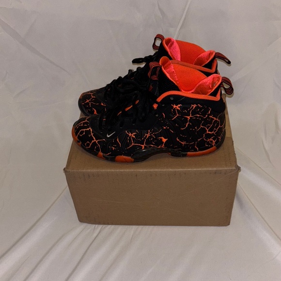 Nike Foam Posites - Lava - Picture 4 of 7